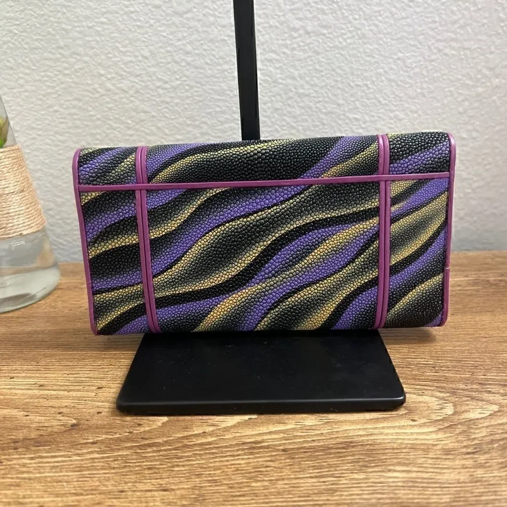 Stingray Skin Trifold Long Wallet